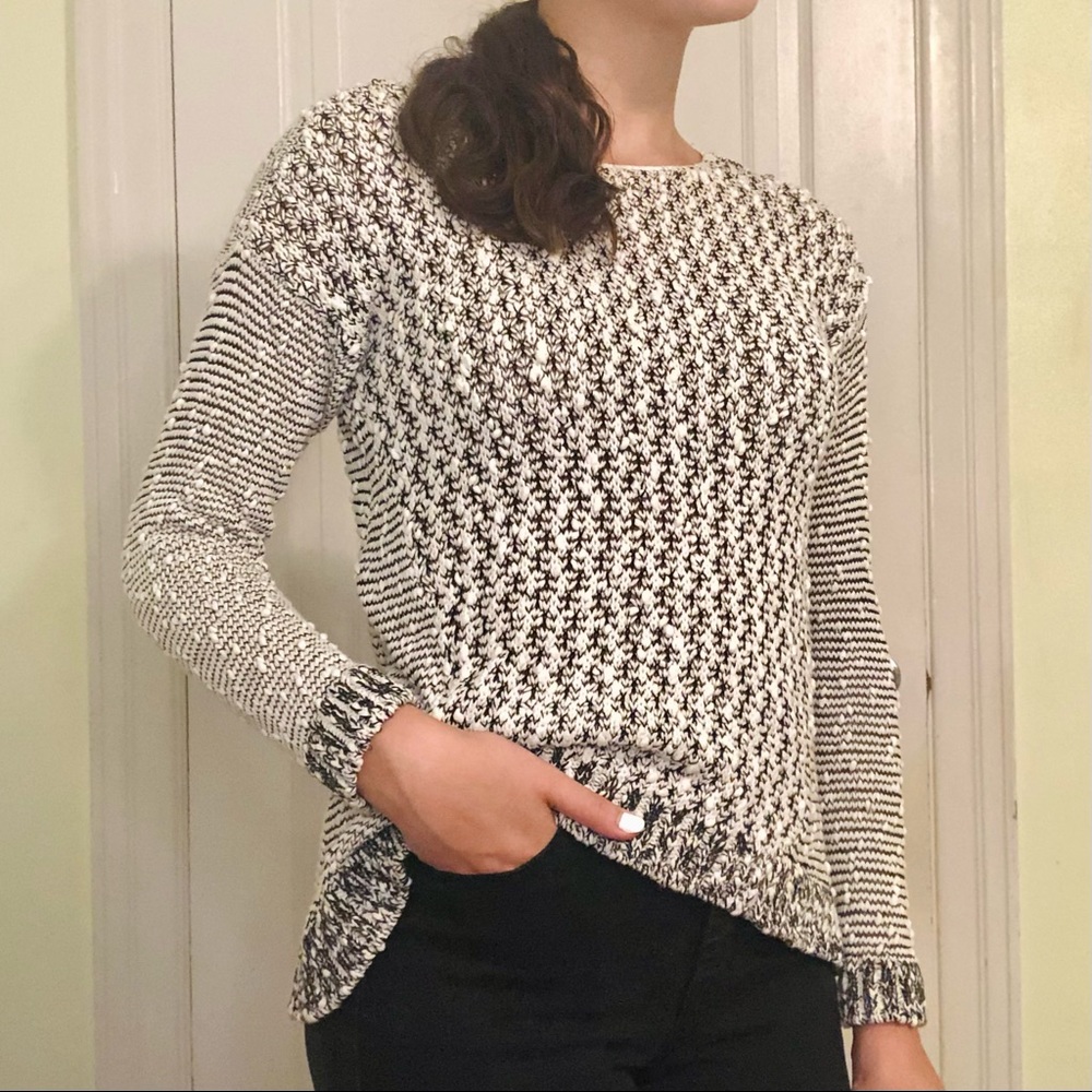 Two by Vince Camuto Black and White Sweater High Low Top Tunic Boatneck